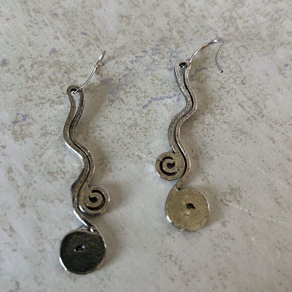 Silvery Spiral Dangle Boho Earrings NWT - Picture 3 of 4